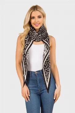 Black and White Leopard Knit Scarf