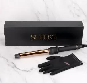 All it takes is 5 seconds for Sleeke's tourmaline infused titanium curling wand to create it's magic. Refresh your style with our Sleek'e curling wand and give your hair long-lasting volume and glow. You can create voluminous glam curls and more with our 25mm barrel! The Sleek'e tourmaline infused titanium barrels allow you to create the style you desire for any occasion. With the negative ionic technology that eliminates frizz and protects your hair from damages, leaving any type of hair smooth