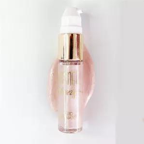 <p>An easy, one-step product to give your skin a dewy, glowing, cared-for--look. A highlighting concentrate with staying power and a natural glow finish.</p>
<ul>
<li>Concentrated formula makes it buildable and long-lasting</li>
<li>Control your glow by applying with the precise treatment pump and blend seamlessly onto cheekbones, brow bones, the Cupid's bow, and eyelids</li>
<li>Layers easily over makeup and come in three high-impact shades that give you the glow you want, where you want</li>
<