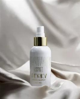 <p>First off, Perky is non-toxic. You won't run the risk of any toxins entering your body. Secondly, it is safe and effective. Perky uses natural ingredients like Hyaluronic Acid to boost the skin's moisture and firmness.</p>
<br>
<p>Now let's talk about the star ingredient. Argireline is a plant-derived compound that acts similar to botox. Like botox, Argireline freezes nerve-to-muscle potential, but without the needles. When applied regularly, Argireline relaxes the muscles around fine lines a