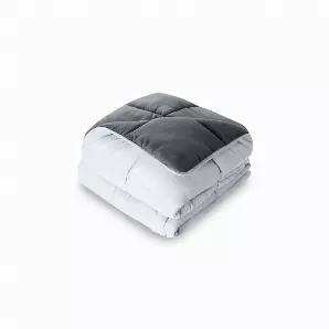 <p data-mce-fragment="1"><span data-mce-fragment="1">Our Archstone Home Alternative Comforter Reversible Comforter features a classic white and gray pattern. The classic and minimalist pattern can works well with your bedroom decor and keeps your bedroom unique and individual. Perfect for any season!</span></p><p data-mce-fragment="1"><span data-mce-fragment="1">-Reversible Comforter</span></p><p data-mce-fragment="1"><span data-mce-fragment="1">-Gray and white color</span></p><p data-mce-fragme