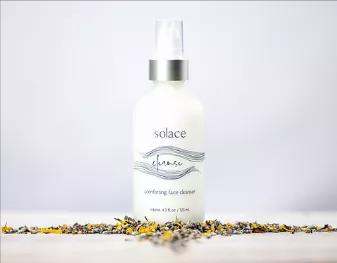 <P>Massage Comforting Milk Cleanser Into Facial Skin To Melt Away Impurities And Dead Cells. Lavender And Orange Blossom Infusions Help Leave The Skin Hydrated, Smooth And Radiant.</P>