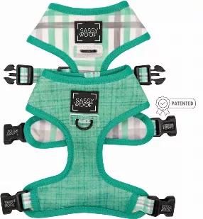 Everyone needs a good plaid look, right? But some days, a bright solid will do as well. This reversible harness can be worn on either side for versatile fun.
