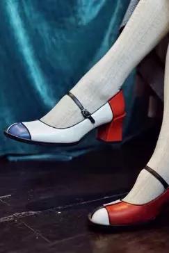 <p><strong>Production begins once the order is processed (non-cancelable / non-returnable)</strong></p>
<br>
<p>Material: Calfskin leather</p>
<p>Color: Blue, Red, White</p>
<br>
<p>These pumps are not only stylish but they're also handmade. Inspired by Mondrian. Mid-heel. </p>