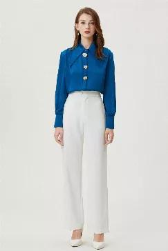 <p>Fabric: 95% Mulberry silk</p>
<p>            5% Polyester</p>
<p>Color: Cobalt blue</p>
<p>Care: Hand wash or dry clean<br><br></p>
<p>The silk shirt has a classic collar, long sleeves and button cuffs for a polished look. It also features an intricate wood grain design on the buttons with front closure and button cuff. Unlined</p>