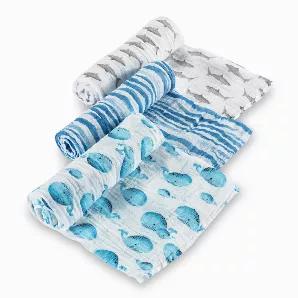 <ul>
<li>SOFT AND COZY SWADDLING BLANKETS - Wrap your little loves in Lollybanks extra soft 100% cotton muslin swaddles to make your baby feel safe and secure. Each 47x47 blanket provides enough space to snuggly and securely wrap your newborn as well as provide comfort through the toddler years.</li>
<li>CUTE NURSERY PATTERNS - Fun and on trend designs are perfect for keeping in the nursey or using as a stroller cover for your little guy on chilly days. Moms and dads will love receiving these as