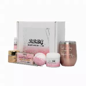 <p>The Supreme SPA-AT-HOME Beauty Gift Box is the Perfect Gift for HER for ANY Occasion. Our Beauty Gift Box includes GLO24K Luxurious Best-Selling Moisturizing Day Cream, GLO24K Body Butter, 12 Oz Exclusive Insulated Stainless Steel Tumbler, Hand Made 5 Oz Natural Soap, 5 Oz Bath Bomb, Lip Balm, and a Greeting Card. GLO24K Supreme SPA-AT-HOME Beauty Gift Box is a great gift idea for Birthdays, Mother's Day, Holidays, Engagements, Promotions, Bridal, and Baby Showers, and in fact, ANY occasion. 