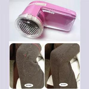 FUZZ BUSTER Lint remover, A HANDY MUST HAVE GOOD HOUSEKEEPING ITEM.
Restore and save your favorite Cashmere sweater, don't part with it just because it has gathered lint. Fuzz Buster is here to shave that unsightly lint for you without pulling the threads of the fabric or causing a snag. It has 3 sharp blades that lift and detach the lint from the surface instantly and can make your sweater look lint-free and new again. This Fuzz Buster Lint Remover is battery operated and safe to use, the lint 