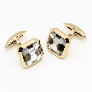 These well-made cufflinks are durable and yet lightweight for comfort. These stunning 10K Yellow Gold cufflinks with white and black Mother of Pearl will stand out and show nicely on your French-Cuff shirt. Cuff-Links, Shirt studs, or whatever you may call them - will give your wardrobe a finishing touch and an elegant look. Perfect gift idea for Grooms, Groomsmen, Usher and Best-Man or even just the simple well-dressed man. Add this to your husbands collection for your anniversary. You may want