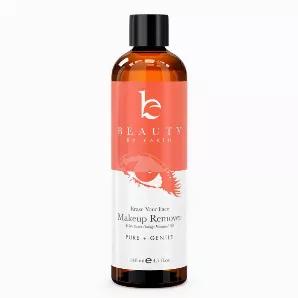 <p>Our natural makeup remover makes it easy to say see-ya to even the most stubborn cosmetics. Carefully formulated to gently and naturally cleanse your complexion, our makeup remover lets you clear everything off your face except your smile!</p>