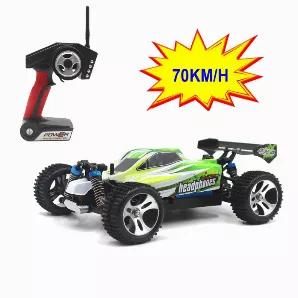 70 Km / h speed almost like lightning. This 4WD 1:18 scale buggy is amazing. this amazing speed is achieved with a 540 motor. with a super low center of gravity, you can turn and twist this buggy at full speed and not flip it. Range is a whopping 450 feet and run time is 8-10 minutes.