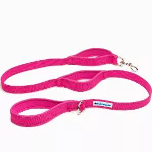 This unique leash features 3 soft, padded handles that let you choke up on the leash when needed. The days of wrapping your hand around the leash to get a closer grip are long gone, now with these conveniently placed handles you can be in control at all times at a moments notice. Made with high quality, premium materials that are made to last.</span><brThree Padded Handles for Total Control - Leash handles are padded with a soft, neoprene lining to provide extra comfort while still providing max