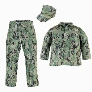 <p><span data-mce-fragment="1">The licensed 3pc set includes a cap, 2 pocket top, and 6 pocket pants. Made from 6.5 oz ripstop and built to last.  Just like the real thing!</span></p><p> </p><p> </p><p><br></p>
