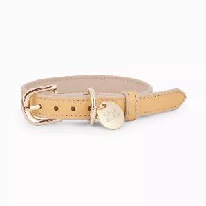 <p class="FirstParagraph" data-mce-fragment="1">Invite some Nordic hygge into your furry friends life with our Copenhagen collars! This classic collar offers the perfect blend of form and functionality. Created in beautifully soft vegan leather, it offers comfort to your pooch while still looking effortlessly stylish.</p>