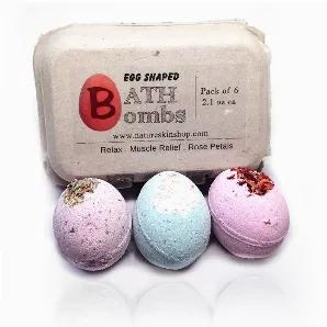 These egg-shaped bath bombs are a luxurious way to relax and detoxify your skin. With a blend of fragrance that evokes feelings of a relaxing day at the spa, these bombs will help you de-stress and feel like you're being pampered. With its fragrance blend that evokes feelings of a relaxing day at the spa, this is the perfect way to end your day.