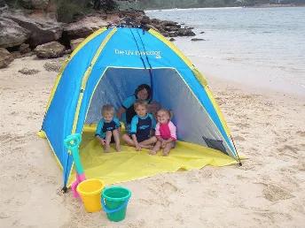 <p><strong>Shelta Sun Shelter Tent <br></strong></p>
<p>This Large UV Protector Shelter UPF50+ offers excellent protection from sun and wind for up to 2 adults and 2 children. Weighing just 2.2kg, it has a unique pop-up mechanism and can be quickly and easily erected and folded away by one person. Great for the beach, backyard or park to give a break from the sun. </p>
<p>Measures: 200cmx200cmx130cm - 6.5' square by 4' tall<strong> </strong></p>
<ul class="a-unordered-list a-vertical a-spacing-m