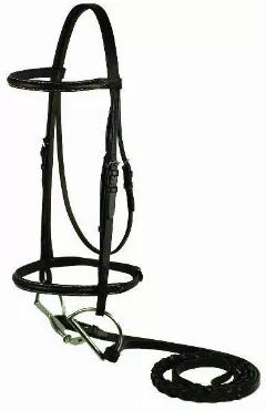 Beautifully crafted from supple, pre-conditioned leather. This bridle is a raised leather bridle and has white stitching on it, it comes with plain laced reins which have hook studs for the attachment of a bit.