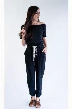 <meta charset="utf-8">
<h3 class="_2cuy _3dgx _2vxa">Details</h3>
<div class="_2cuy _3dgx _2vxa">The Cameron jumpsuit is the absolute perfect combo of comfy and cute!</div>
<div class="_2cuy _3dgx _2vxa">It's versatility makes it a must-have for any wardrobe. Wear it on or off the shoulder or throw on a trendy denim jacket on a cooler day! Anyway you wear it's sure to be a hit!</div>
<div class="_2cuy _3dgx _2vxa"></div>
<ul class="_5a_q _5yj1" dir="ltr">
<li class="_2cuy _509q _2vxa">Adjustable