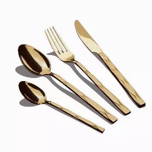 This beautiful silverware set from Berlinger Haus is designed to embody strength, resilience, and class which is why they come in a satin finish to match your individual style. In fact, the well-balanced handle and smooth flowing design look great in modern, farmhouse, or boho style kitchens and enhance dinner parties and regular meals alike.