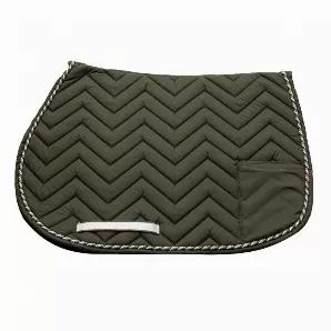 Equine Couture Cindy Pocket Pad<br><p>The Cindy Pocket Pad by Equine Couture features form and function. With a quilted chevron design and soft underside, your horse will stay comfortable and dry for the whole ride. A black and white rope trim adds a pop of detail. A closeable cellphone-sized pocket allows you to keep your phone with you out on the trails or in the ring for safety and convenience for snapping that perfect between the ears picture!</p>