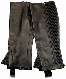 TuffRider Plus Rider Full Grain Half Chaps<br><p>The TuffRider Plus Rider Full Grain Half Chaps offer extra width and mold to the rider's leg for a close contoured, perfect fit. This great design offers a full elastic panel with a reinforced inner panel and a tough side zipper for security and comfort.TuffRider offers a complete line of stylish, top quality riding gear for every equestrian.</p>