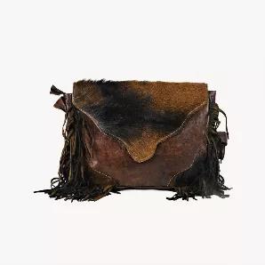 Every day Ibiza holiday with this funny variation on the postman's bag. Made of calf leather, goat coat with playful frills on the side. These handmade bag you will experience endless fun. Material: goat fur, leather Length: 37cm Height: 30cm Width: 8cm