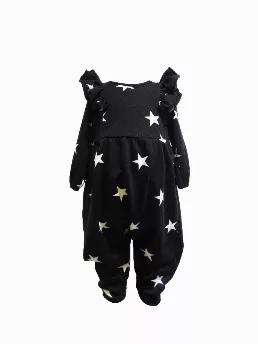 <p>French terry jumpsuit<br>Stars print on Black<br>Ruffle detail on shoulders</p><p>Designed and Made in Los Angeles, California, USA</p><p>Composition: 3% spandex, 7% rayon, 90% polyester</p><p>Care: hand wash cold, do not bleach, dry flat, do not iron.</p><p>French terry jumpsuit<br>Stars print on Black<br>Ruffle detail on shoulders</p><p>Designed and Made in Los Angeles, California, USA</p><p>Composition: 3% spandex, 7% rayon, 90% polyester</p><p>Care: hand wash cold, do not bleach, dry flat