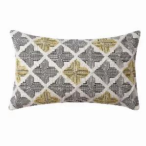 Amalgamate your existing decor setting by bringing in this contemporary style Accent Pillow which showcases jacquard print and comes with textured details. Crafted from cotton, it is accented in colorful hues.