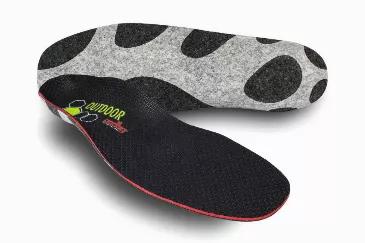 Pedag OUTDOOR is a full length orthotic sports insole, made with German sports technology, for extensive outdoor activities such as golfing and hiking. Using them increases performance, comfort, and foot protection, thanks to the high-tech surface with excellent grip that also transports humidity away from foot, activated carbon layer neutralizes unpleasant foot odors. After wearing: please air overnight.<br>