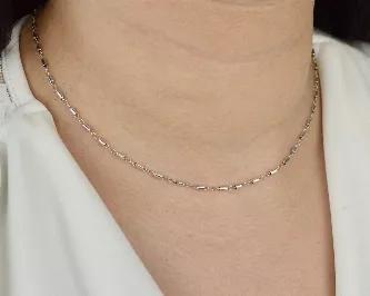 <p>You have just found the dainty chain silver necklace that has the power to make women feel:<br />
- chic and stylish;<br />
- feminine and elegant;<br />
- unique and fabulous.<br />
Product - details and features:<br />
16&quot; necklace comes with 3&quot; attached extender (16&quot; - 19&quot;);<br />
- Sterling Silver 7mm link chain;<br />
- Sterling Silver spring ring closure.<br />
- handmade in California, USA.<br />
This elegant piece handcrafted with talented hands with love 
