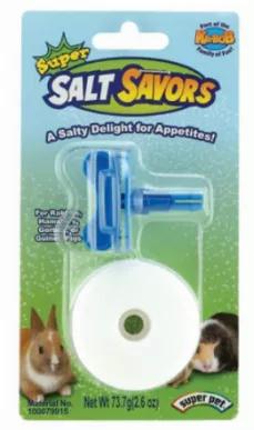 Super Salt Savors are a tasty, convenient, and economical source of nutritious minerals. A salty delight for any small animal's appetite. This Super Salt Savor features an innovative clip that allows the Salt Savor to spin for added fun.