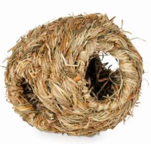 Prevue Hendryx's Grass Balls are hand-woven grass activity centers for your pet. These amazing balls allow your guinea pig, ferret, or other small animal to burrow, explore, and nest, thus satisfying their natural instincts.