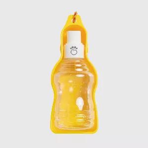 The GF Pet Water Bottle with foldout bowl is perfect for hikes, travelling, and camping with your pet. <br> Benefits: <br> The lid acts as a bowl when unfolded. When ready to go, simply clip the bottle to a lead, belt, or backpack. <br> Product Details: <br> o 8 oz / 250ml capacity <br> o Carabiner clasp <br> o Ant-spill design <br> o 100% abs / 100% pet