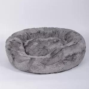 The Amour bed by Hello Doggie is enveloped with soft to the touch fabric your pup will love to curl up into! This round plush bed will show your pup how much you love them with amour from the heart giving them the dreamiest sleep they could ever dream of! Comes in two sizes large and small, reversible with a removable pillow, and machine washable.