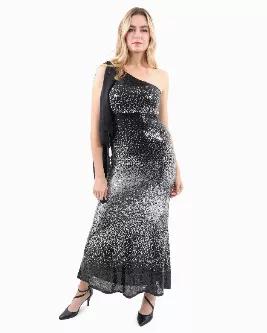 <p><strong>LM-SWEDRS-1203-BLK</strong></p><p>Have the entire ball talking about you in our La Grande Elegant Maxi Dress. Featuring a sparkle detail fabric, one-shoulder neckline, sleeveless, and attached scarf detail. <br></p><ul><li>Polyester Blend</li><li>Dry clean only</li><li>Imported</li></ul><p><strong>Return</strong>: unconditional return within 30 days.</p>
