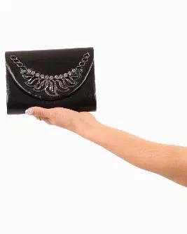 <p><strong>LM-CATCLU-1187-BLK</strong></p><p>Our La Peer Small Clutch with Design is a beautiful clutch. Featuring a silver detail at outer flap and faux leather shell. <br></p><ul><li>Man-made materials</li><li>Do not wash</li><li>Imported</li></ul><p><strong>Return</strong>: unconditional return within 30 days.</p>