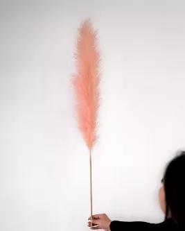 The Pink Paradise is our medium-to-full plume size pink-dyed pampas grass. These pink pampas add a touch of femininity to any room. The mood achieved from this colour is vibrance and femininity which compliments any space. Because each stem is unique and naturally grown, the plume size may slightly differ from stem-to-stem. There will be a variance in how the pink dye is absorbed for each stem which means each bundle can have slightly varying shades of pink. Trim 3 to 5 stems to fit a tabletop v