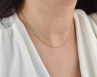 You have just found the dainty chain silver necklace that has the power to make women feel:<br>
- chic and stylish; <br>
- feminine and elegant;<br>
- unique and fabulous.<br>

Product - details and features:<br>
- 16" necklace comes with 3" attached extender (16" - 19");<br>
- 14k Gold Filled 2mm cable chain;<br>
- 14k Gold Filled spring ring closure.<br>
- handmade in California, USA.<br>

This elegant piece handcrafted with talented hands with love and care. It is designed to shine and show t