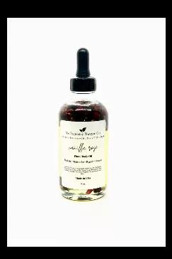 Our Vanilla Rose Floral Body Oil is infused with 100% Pure Rose Essential Oil and a combination of all-natural Fragrance Oils to bring about a combination of the sweet smell of vanilla along with the fresh floral scent of Roses. <br> We also added organic Rose flower buds for that added touch of delicacy and aesthetic beauty. <br> Our Floral Body Oils are packed with nutrient rich oils to lock in moisture.