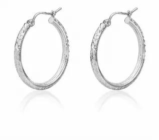 The perfect hoops to add to your wardrobe! The diamond cut design makes these hoops sparkle as you move around. <br>
Easy to wear from your morning coffee to a night on the town.  Lightweight on the ear makes these earrings very comfortable to wear.  <br>
14k white gold<br>
1 inch diameter<br>
1.33 grams bar clasp