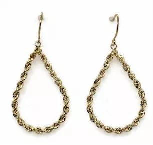 These classy earrings are wrapped in beautiful rope chain and dangle to just the right lenth! <br>
14K gold<br>
1.6 grams<br>
3/4 in W x 1 inch L