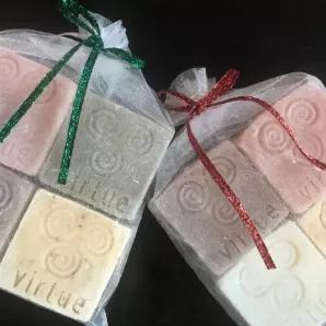 Included is one set of four sample size soaps. These are the same soaps that we include in our popular Travel Essentials gift set. This is a great way to try our different soaps, enjoy!<br>
(Soaps chosen at random)