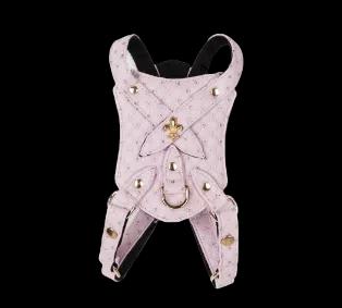 The stunning Sparkle Harness was designed for comfort and fit never forgetting fashion.<br><br>Signature Duke and Dutchess hardware with snap closures.<br><br>The straps, breastplate, and backplate are made with luxe suede padding on the inside of the harness for comfort.<br>