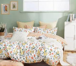 It is fun and easy to give your bedroom a new look! <br> You will love this bright and cheerful comforter set as soon as you open the package! <br>
Pattern: Floral <br> Color: Orange, Yellow, Gray, White, Green. <br>
Material: Shell 100% Cotton. Filling 100% down alternative poly fill 270gsm. <br>
Dimensions: King comforter : 106"*90", Queen/Full comforter: 90"*90", Twin Xl comforter: 68"*90". <br> Pillow sham for King:36"*20"+2"flange. <br> Pillow Sham for Queen/Full, Twin XL: 26"*20"+2" flange