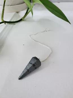 Ask the pendulum your deep questions + let the universe help you sort it out. Pendulum made of genuine Hematite crystal. <br>


Used for: Grounding and protecting. Often used in astral traveling for grounding back to the body. Supports timid women, boosts self esteem + survivability, enhances willpower + reliability. Useful for overcoming compulsions + over indulgence. Dissolves negativity + prevents it from entering the aura.

