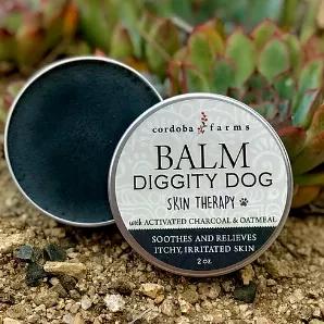 A natural, vegan-friendly alternative to healing irritated, inflamed skin and scratches. Formulated with herb infused oils made in-house that are great for cell repair and have antifungal, anti-inflammatory, and antibacterial properties. We’ve also added activated charcoal for deep cleaning, and oatmeal to help itching.